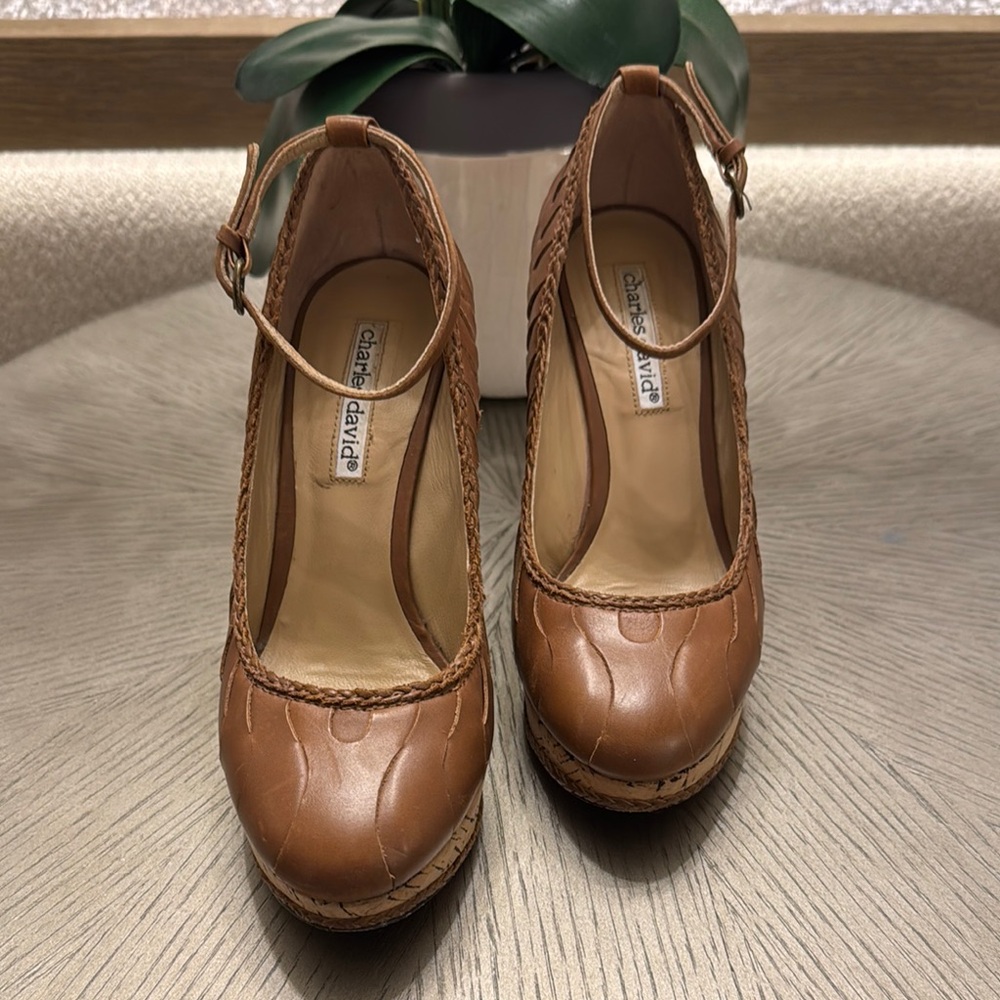 Charles David Brown Espadrilles with Classic Design